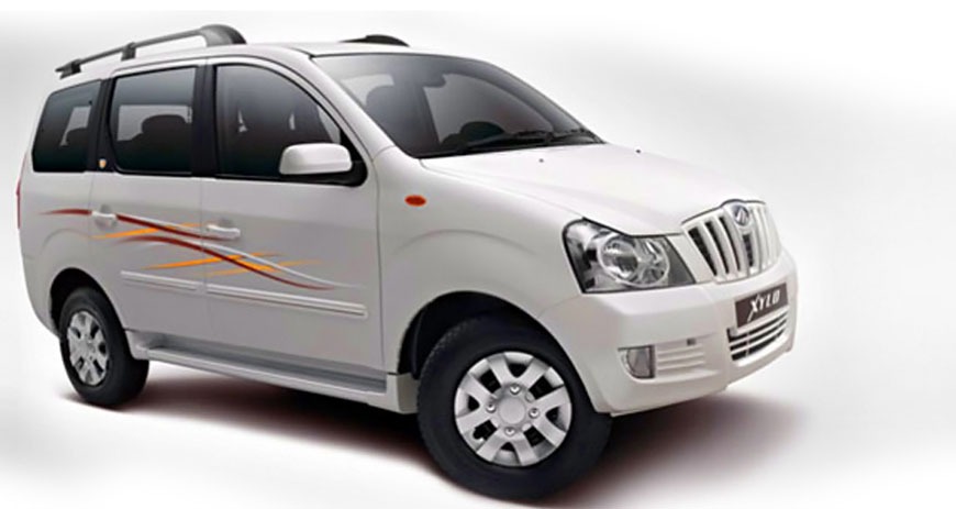 mahindra car rental Delhi