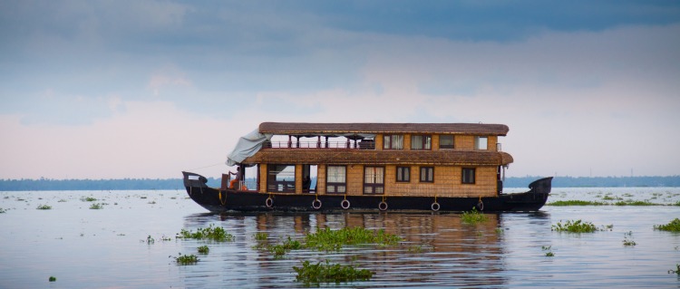 house boat kerla